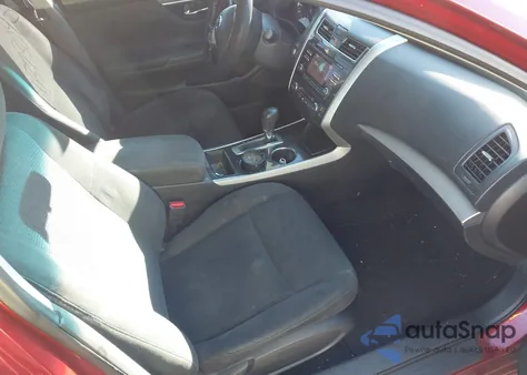 2014 Nissan Altima 2.5 Sv z USA, uszkodzony, nr VIN 1N4AL3AP2EC132553